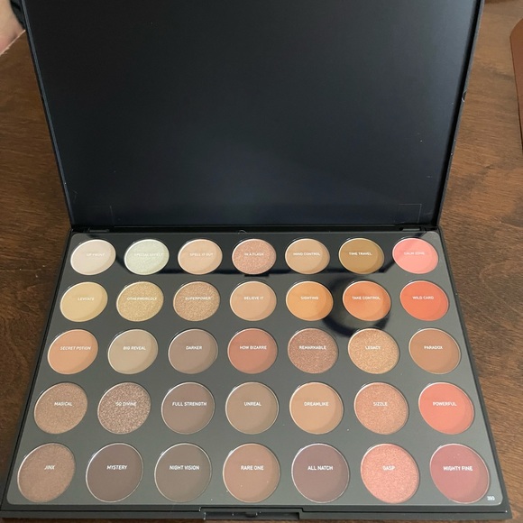 Morphe 350 pallet - Picture 2 of 4